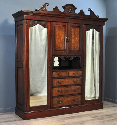 The Uk S Largest Antiques Website