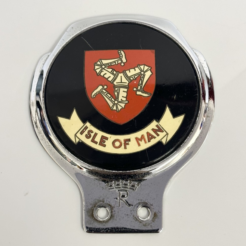 attractive vintage isle of man car badge