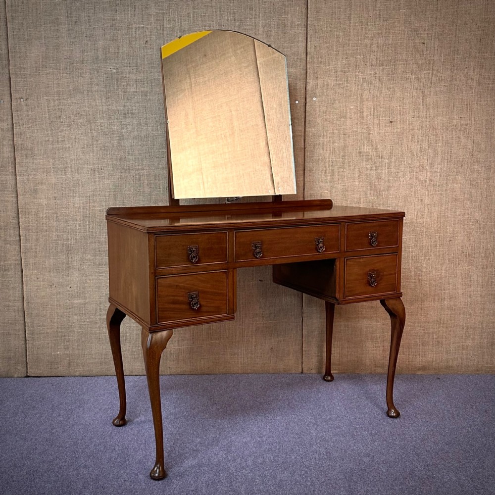 attractive simple mahogany five drawer mirrored dressing table