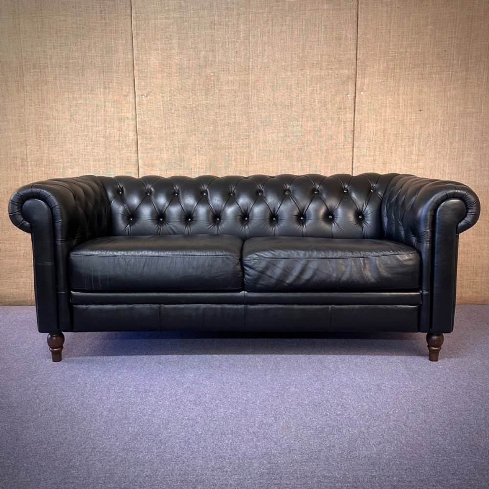 attractive black leather chesterfield 23 seater sofa couch
